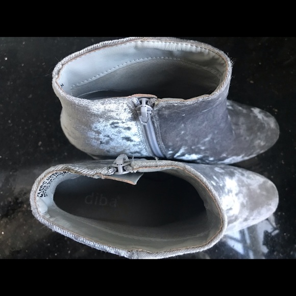 Velvet Grey/Blue Booties - Picture 4 of 8